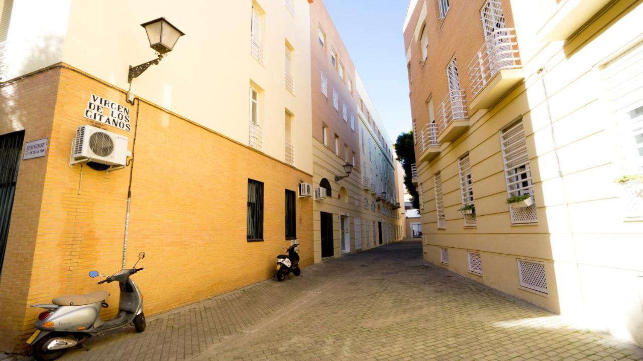 Rentalsevilla Escuelas Pias Extérieur photo