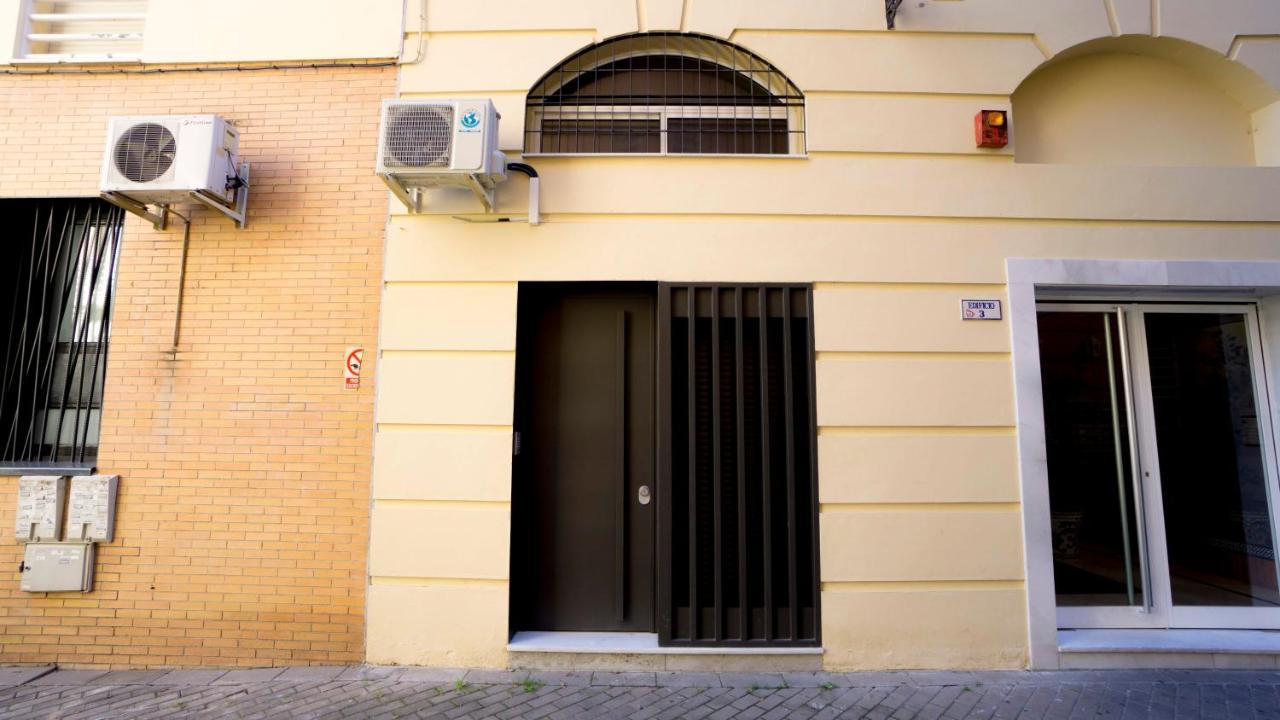 Rentalsevilla Escuelas Pias Extérieur photo